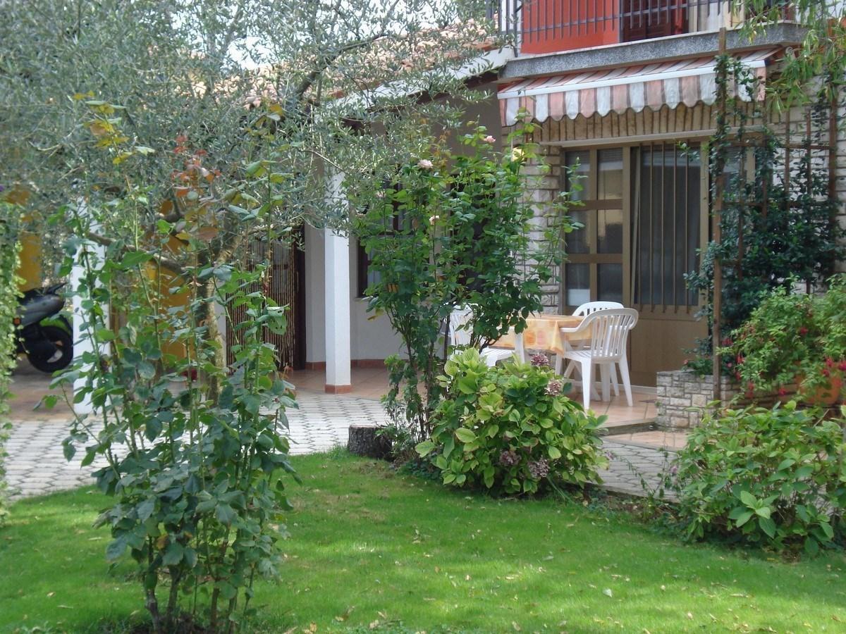 Sandra House With Apartment Umag Bagian luar foto