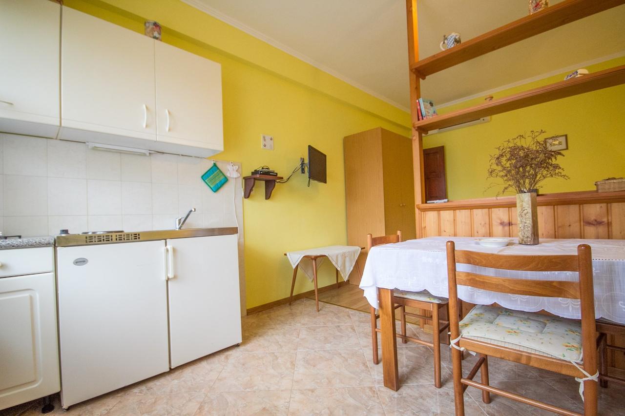 Sandra House With Apartment Umag Bagian luar foto